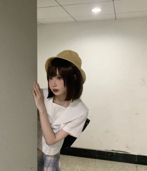 逃跑的女孩_2022在线观看