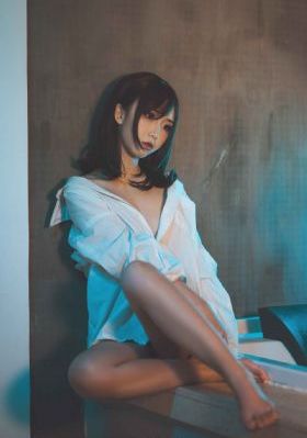 地狱客栈中文版_720免费在线播放