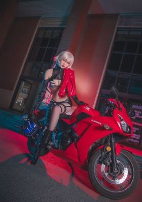 深夜家庭影院_剧情片天堂在线